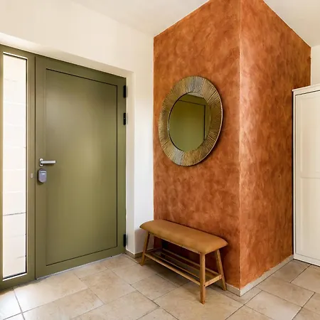 Pinaza B - Luxury With Private & Sunset Views